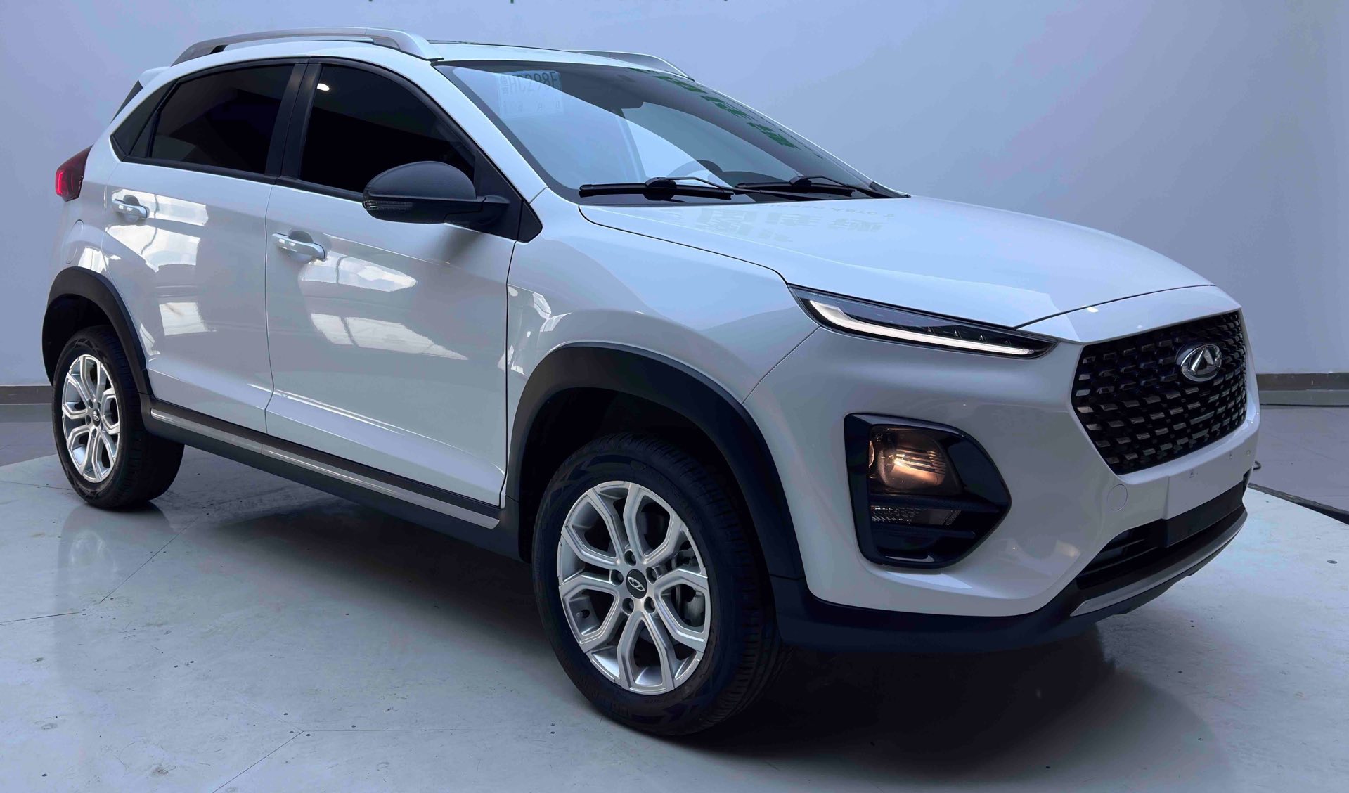 Chery Tiggo 3x 2022 car image #3