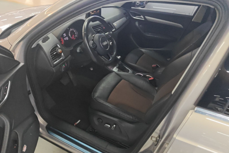 Audi Q3 2018 #16 Audi Q3 2018 car image #16