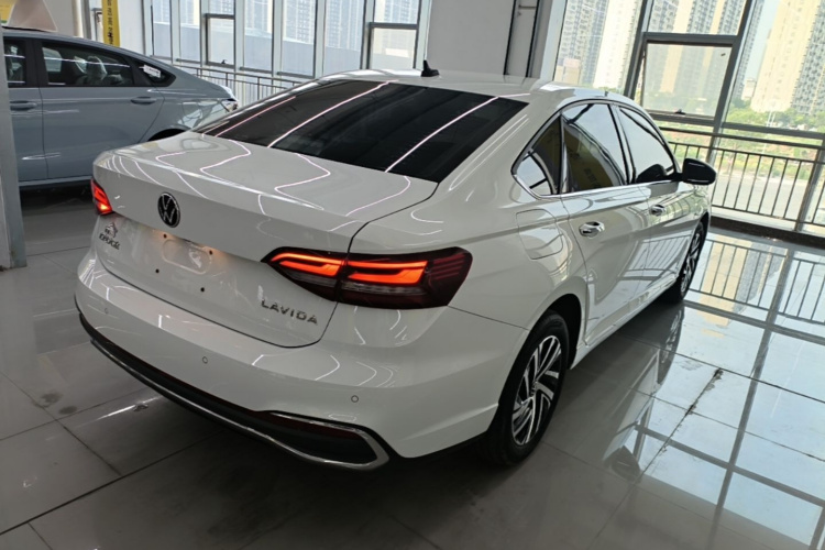Volkswagen Lavida 2022 imagen de coche #7
