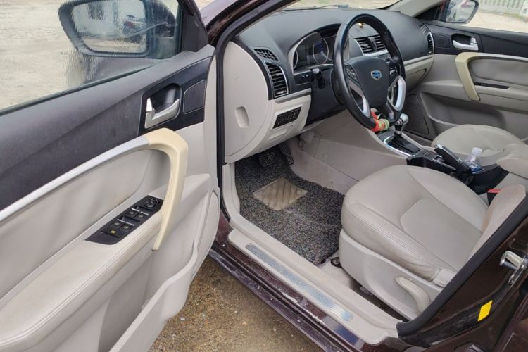 GEELY Emgrand 2014 car image #16