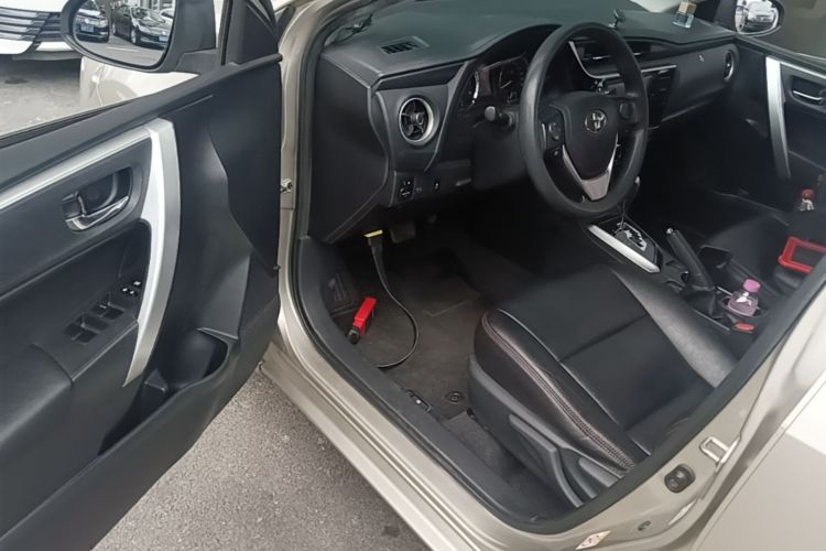 Toyota Corolla 2017 #12 Toyota Corolla 2017 car image #12