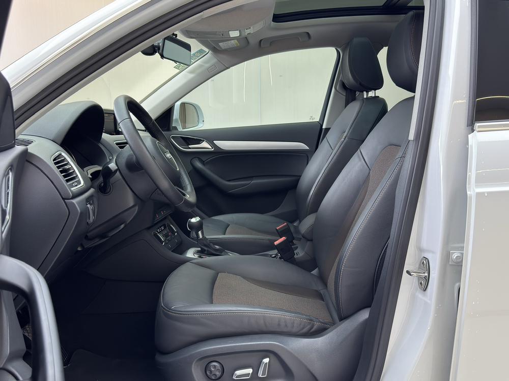 Audi Q3 2017 #18 Audi Q3 2017 car image #18