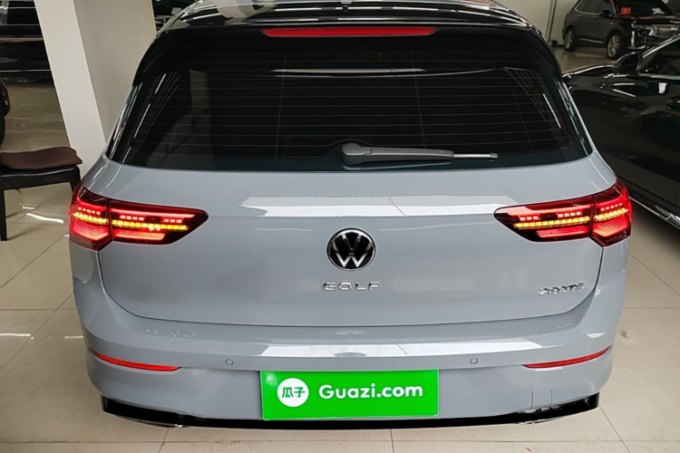Volkswagen Golf 2021 car image #6