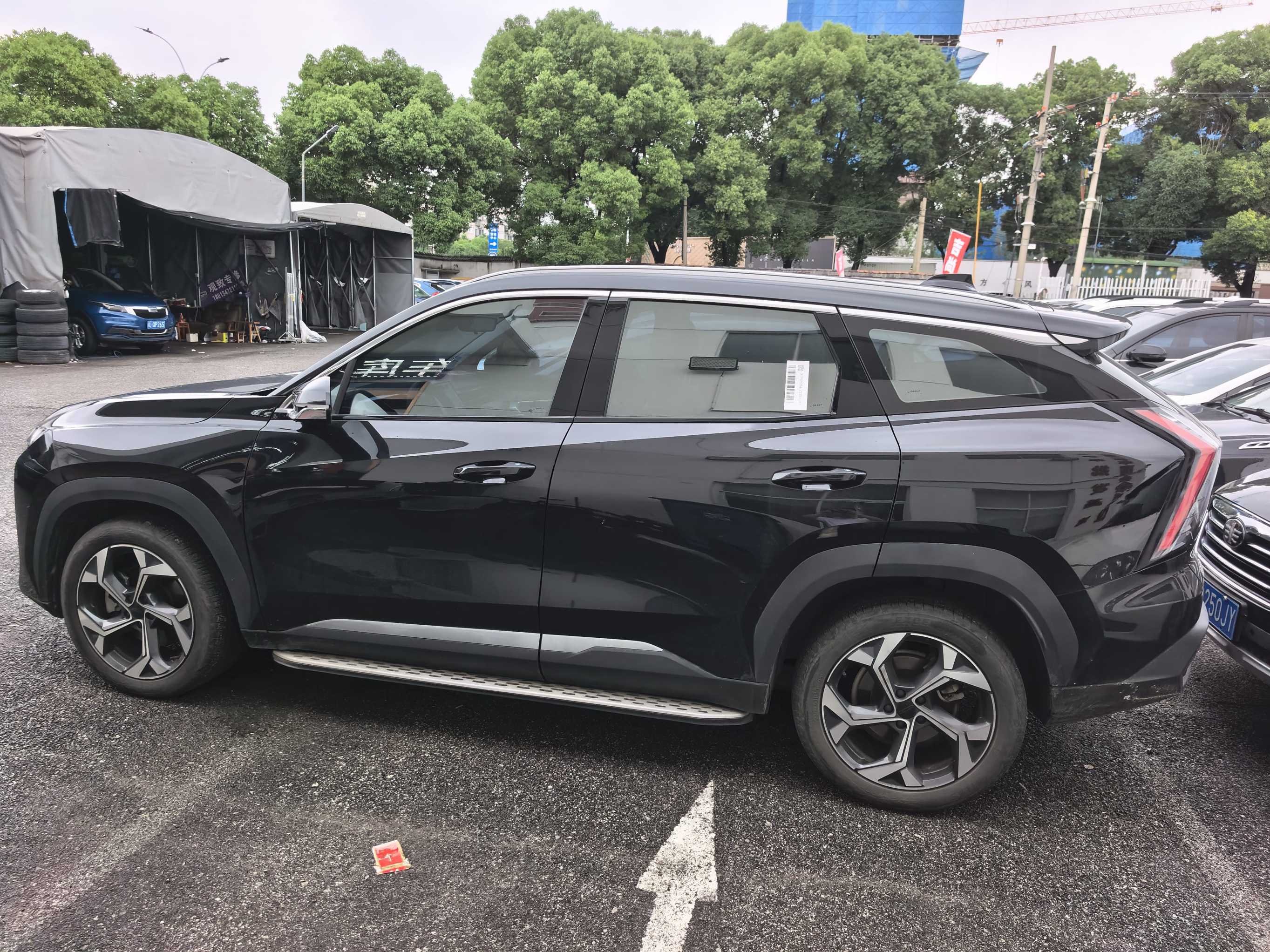 GEELY Boyue L 2023 car image #2