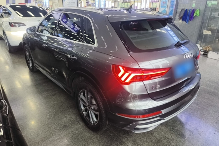 Audi Q3 2022 #7 Audi Q3 2022 car image #7