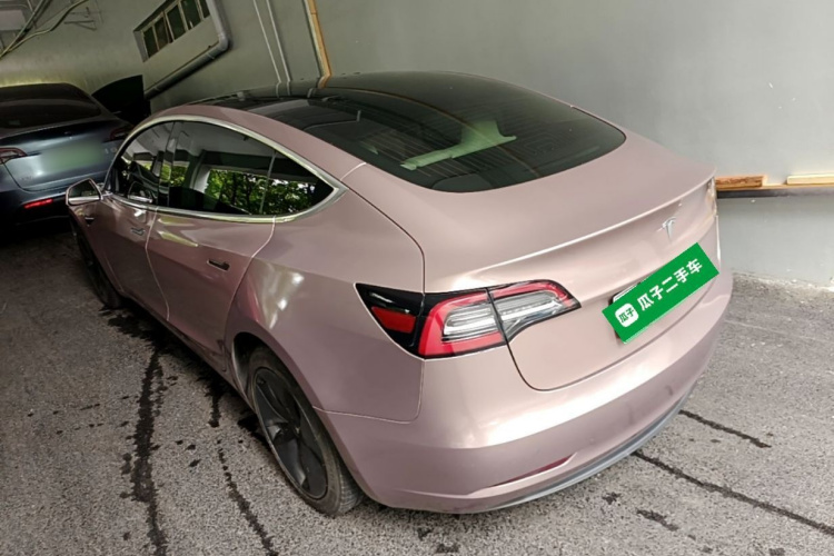 Tesla Model 3 2020 car image #5