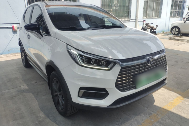 BYD Yuan New Energy 2020 #4 BYD Yuan New Energy 2020 car image #4