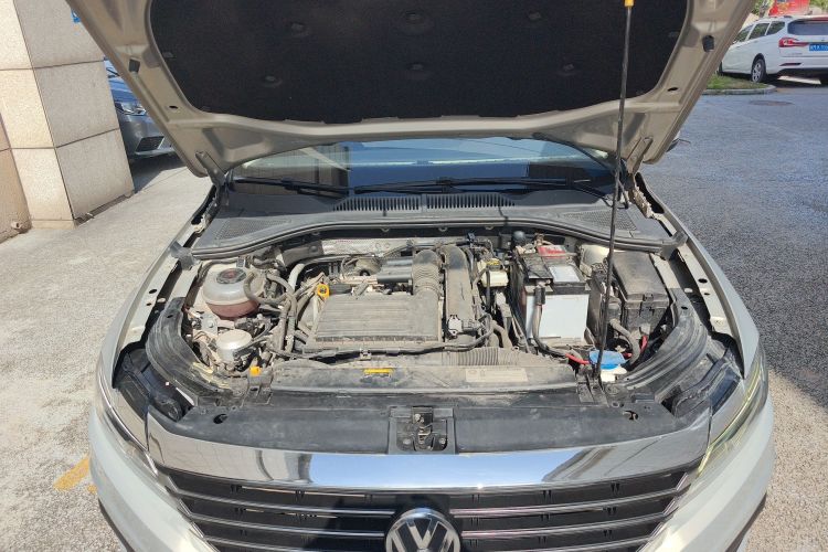 Volkswagen Lavida 2020 car image #20