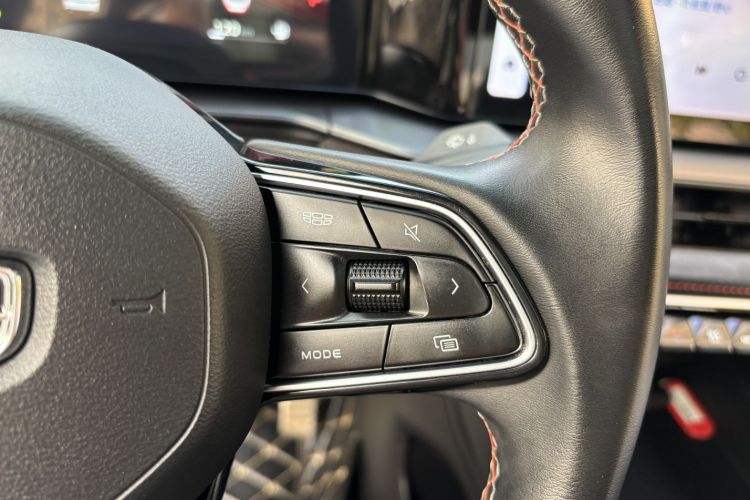 GEELY Binray 2022 #15 GEELY Binray 2022 صورة سيارة #15