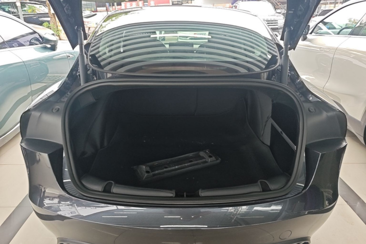 Tesla Model 3 2024 #19 Tesla Model 3 2024 car image #19