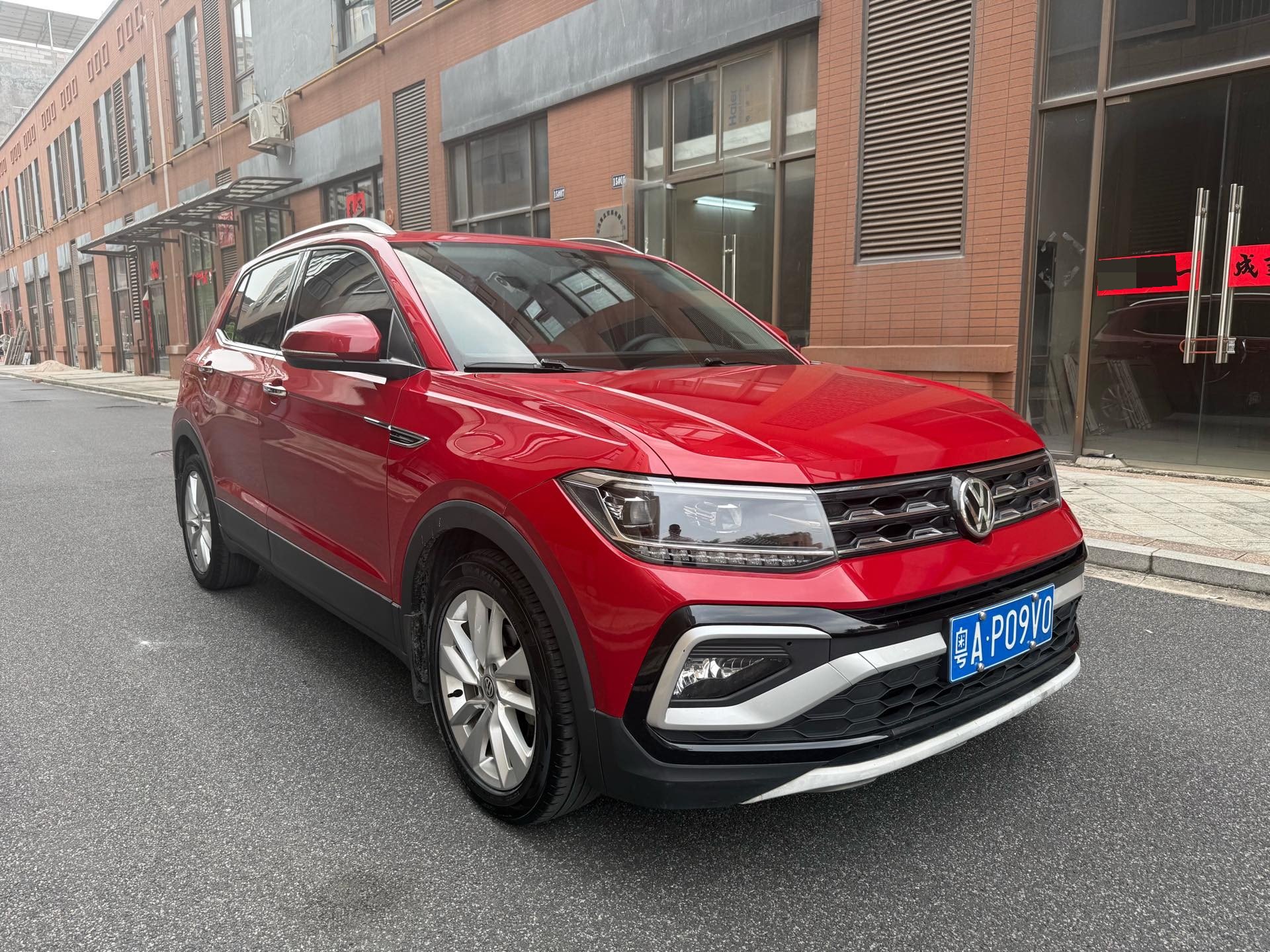 Volkswagen T-Cross 2020 immagine di auto #3