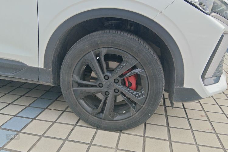 GEELY Coolray 2023 car image #9
