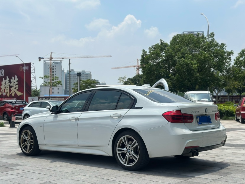 BMW 3 Series 2019 #7 BMW 3 Series 2019 car image #7