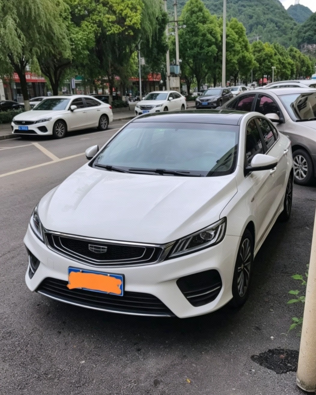 GEELY Binray 2020 GEELY Binray 2020 car image