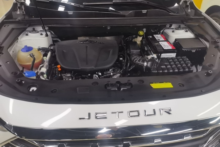 Jetour X70 PLUS 2021 car image #22