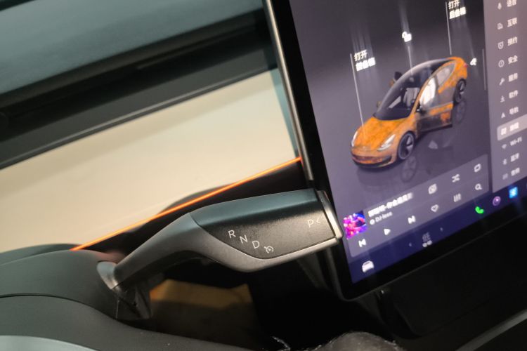 Tesla Model 3 2022 #14 Tesla Model 3 2022 car image #14