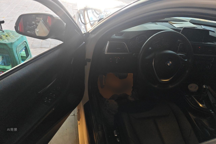 BMW 3 Series 2017 immagine di auto #18