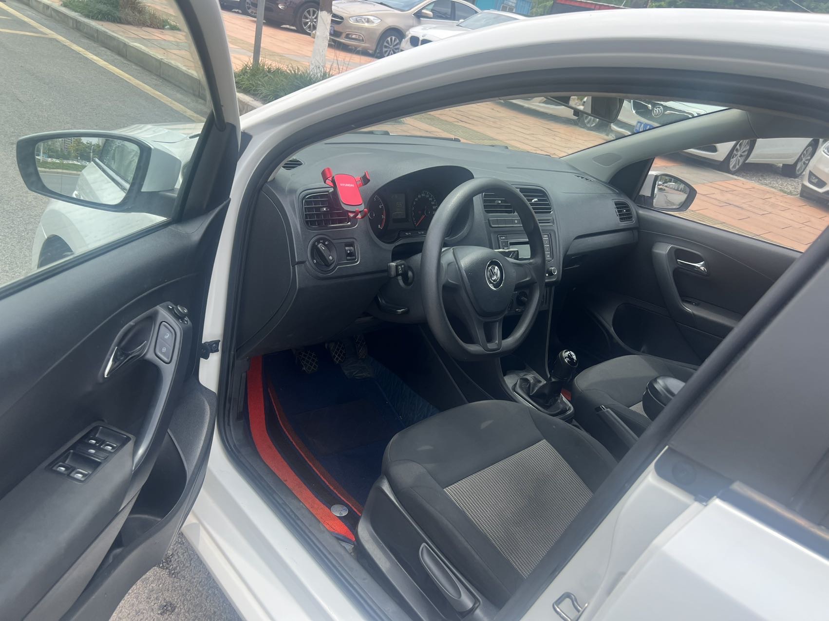 Volkswagen Polo 2016 #8 Volkswagen Polo 2016 car image #8