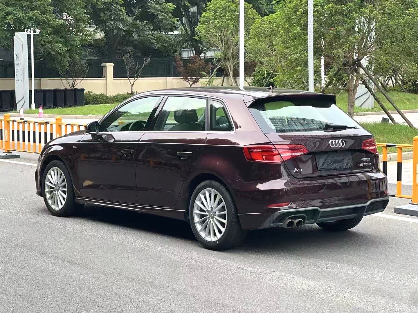 Audi A3 2018 car image #7