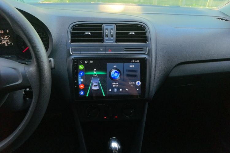 Volkswagen Polo 2018 #13 Volkswagen Polo 2018 car image #13