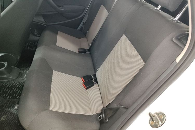 Volkswagen Polo 2019 #17 Volkswagen Polo 2019 car image #17