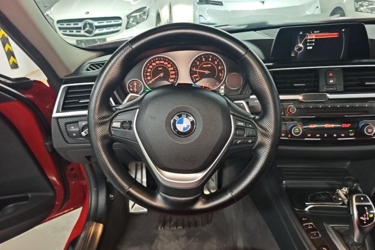 BMW 3 Series 2017 #11 BMW 3 Series 2017 car image #11