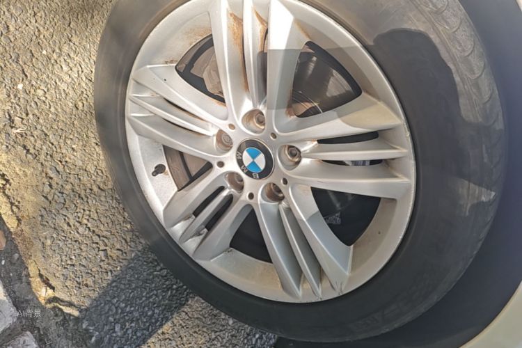 BMW 3 Series 2017 #9 BMW 3 Series 2017 car image #9