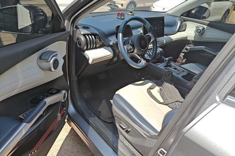 BYD Yuan Plus 2022 #16 BYD Yuan Plus 2022 car image #16
