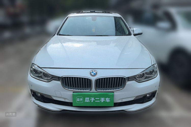 BMW 3 Series 2019 car image #3
