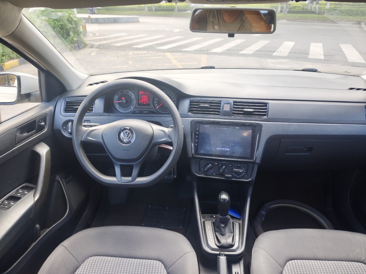 Volkswagen Santana 2019 car image #4