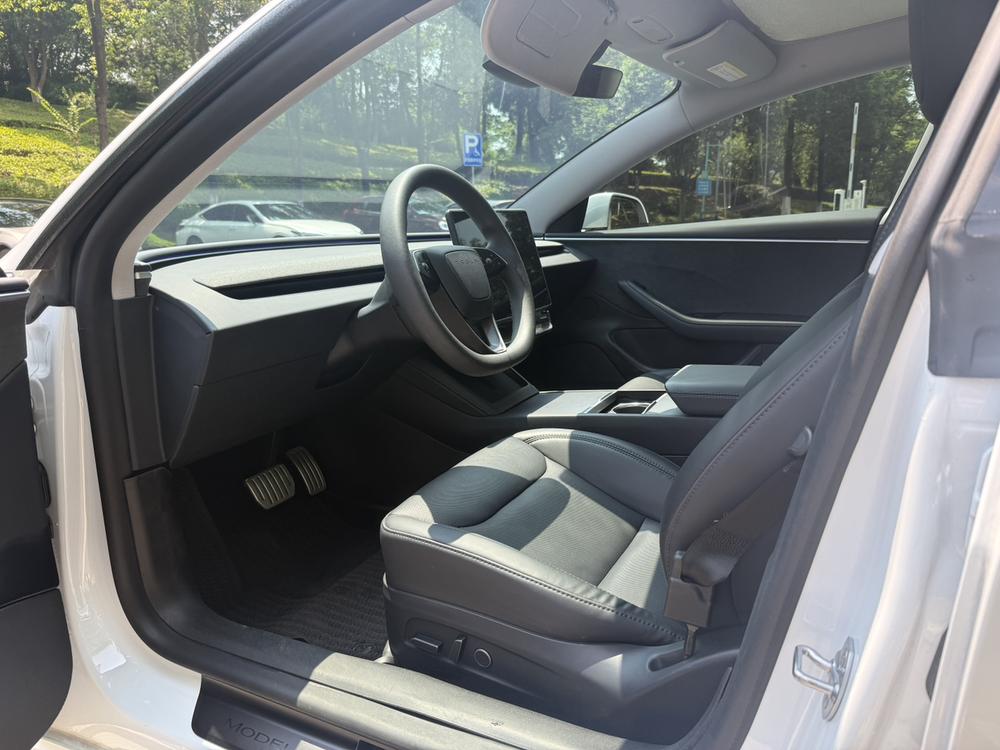 Tesla Model 3 2024 #11 Tesla Model 3 2024 car image #11