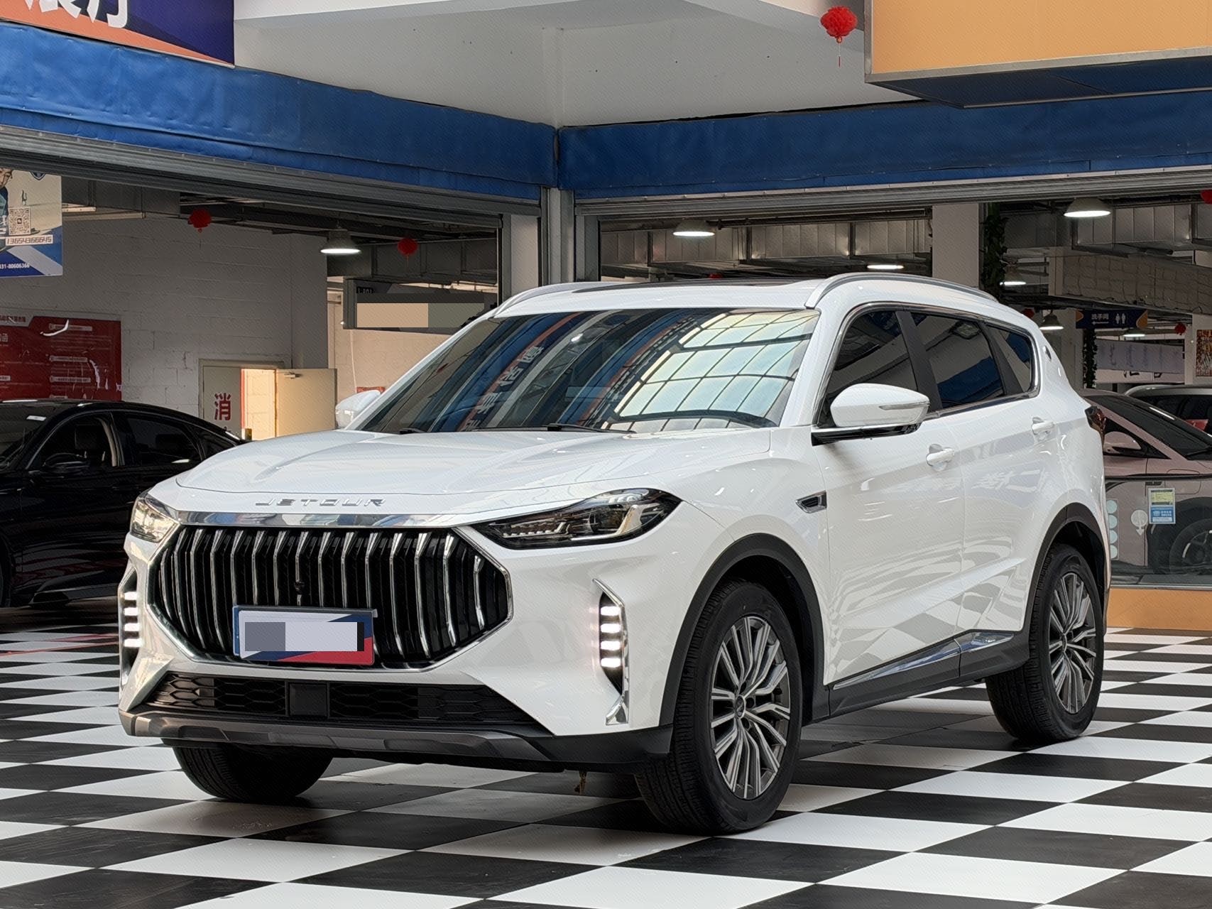 Jetour X70 PLUS 2023 car image 