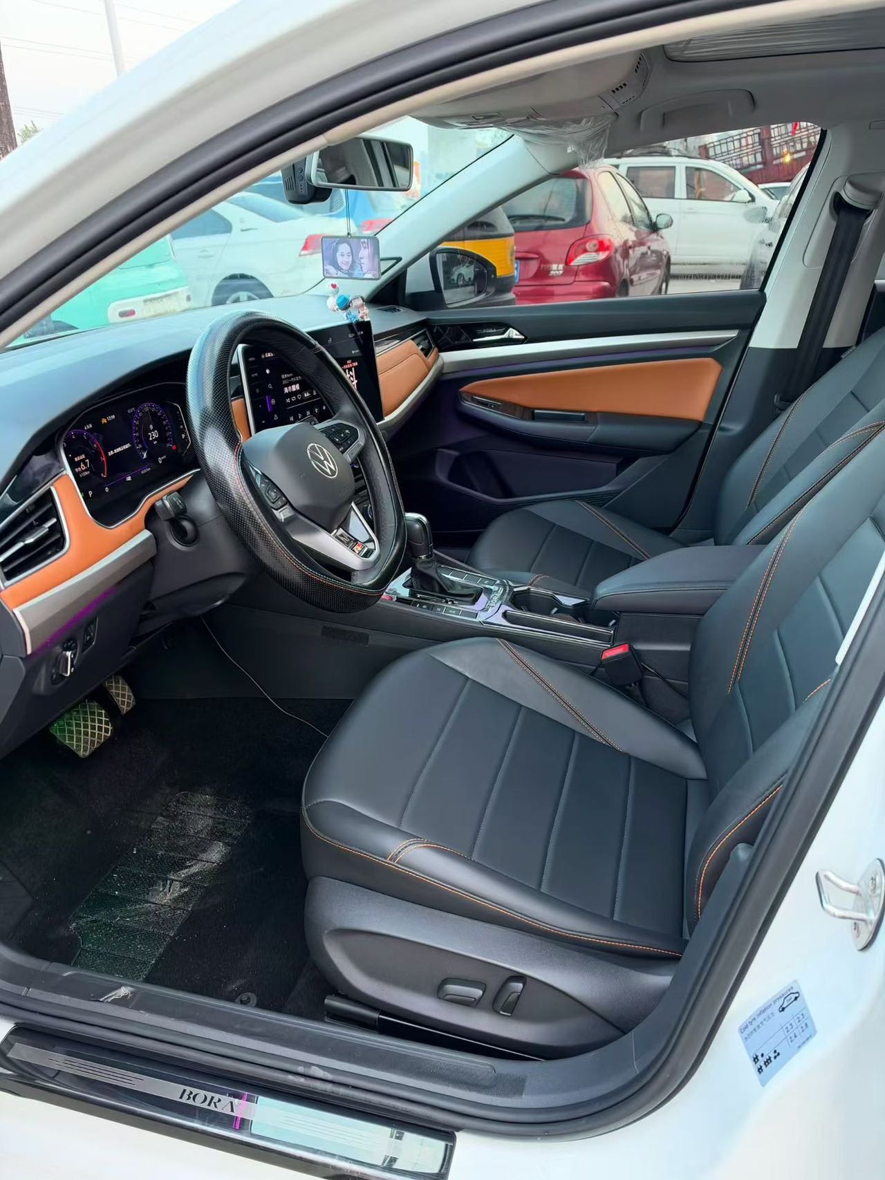 2023 car image #8