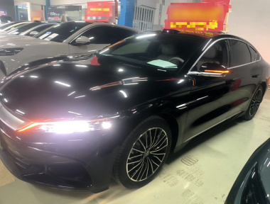 BYD Han 2025 imagem de carro 