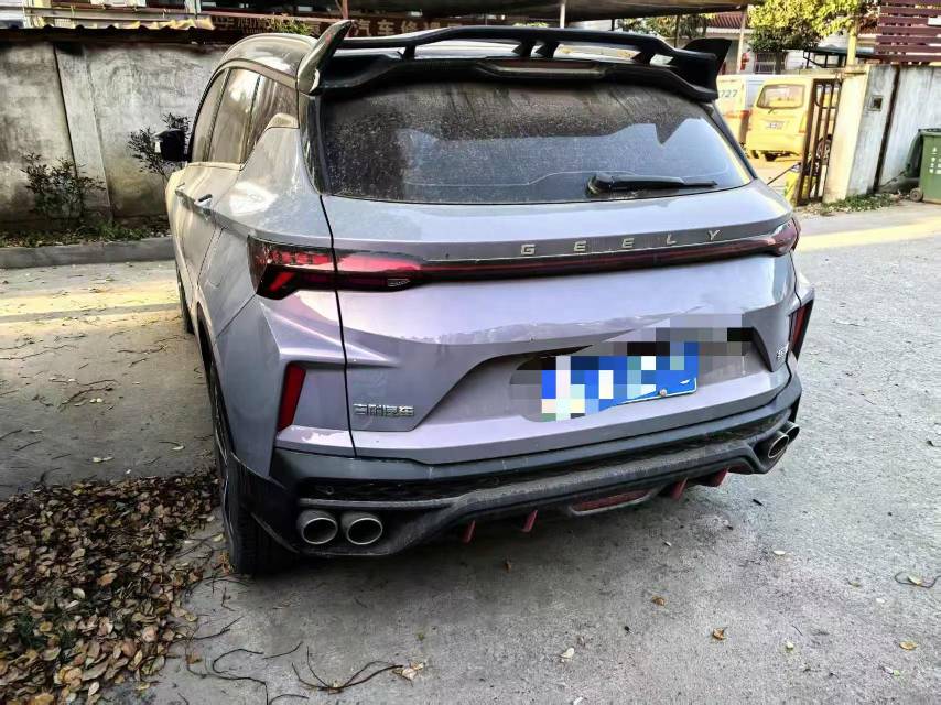 GEELY Coolray 2022 изображение автомобиля #5