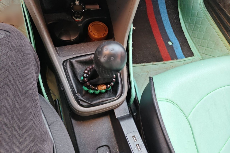 Volkswagen Santana 2016 car image #18