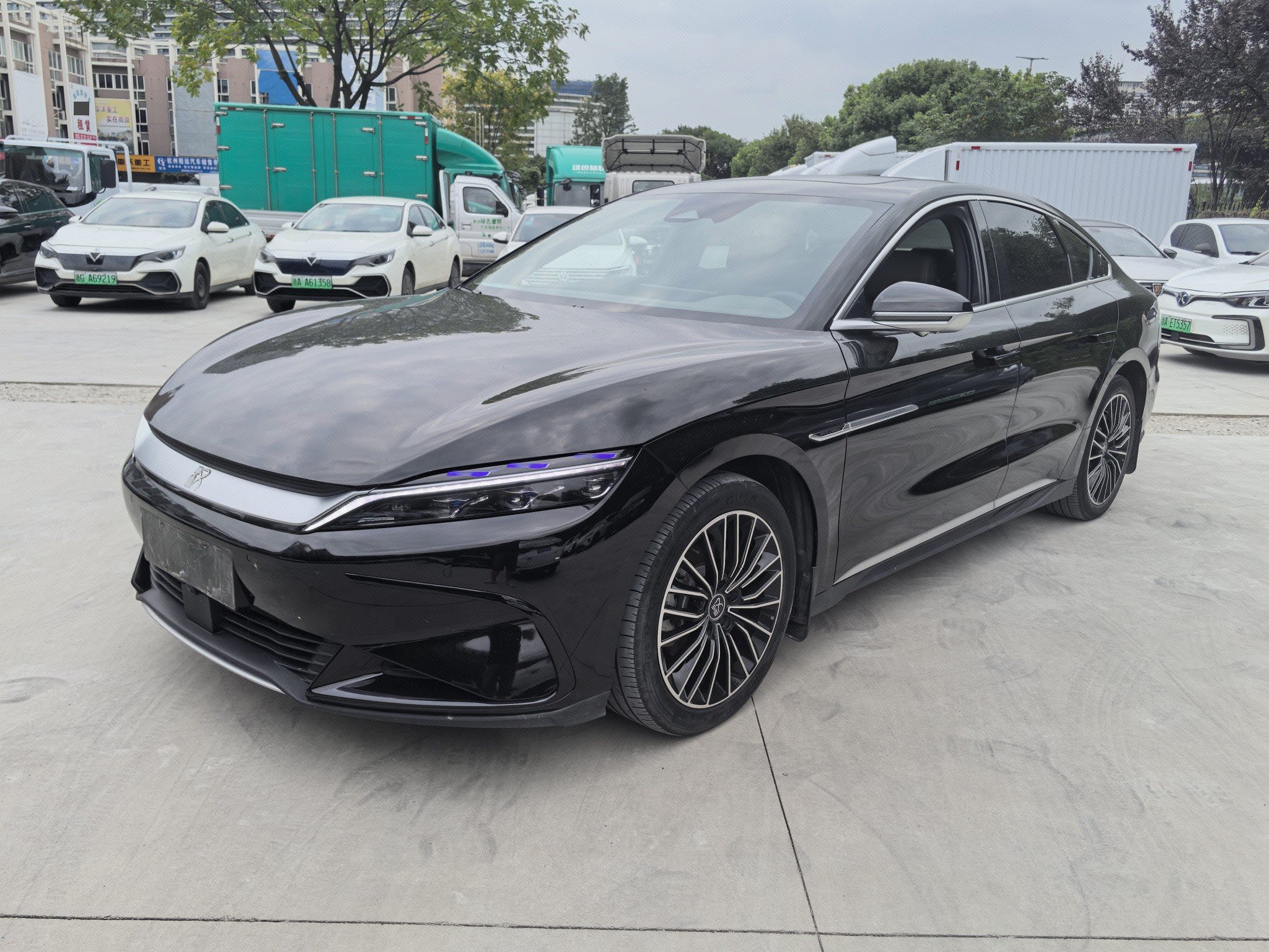 BYD Han 2024 car image 