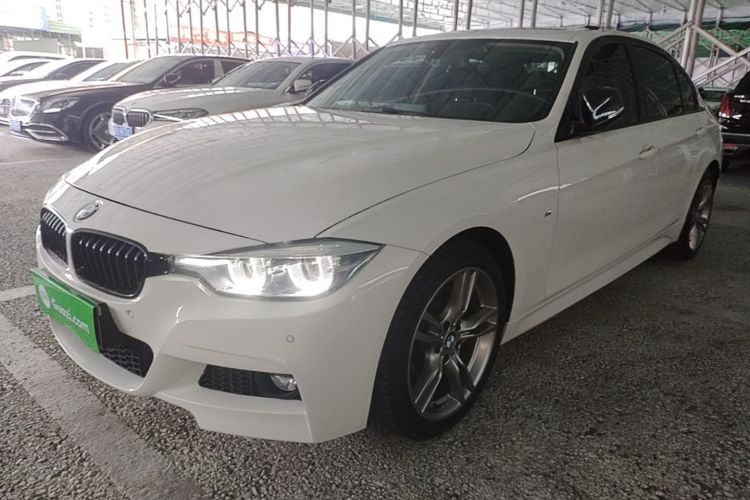 BMW 3 Series 2018 #2 BMW 3 Series 2018 car image #2