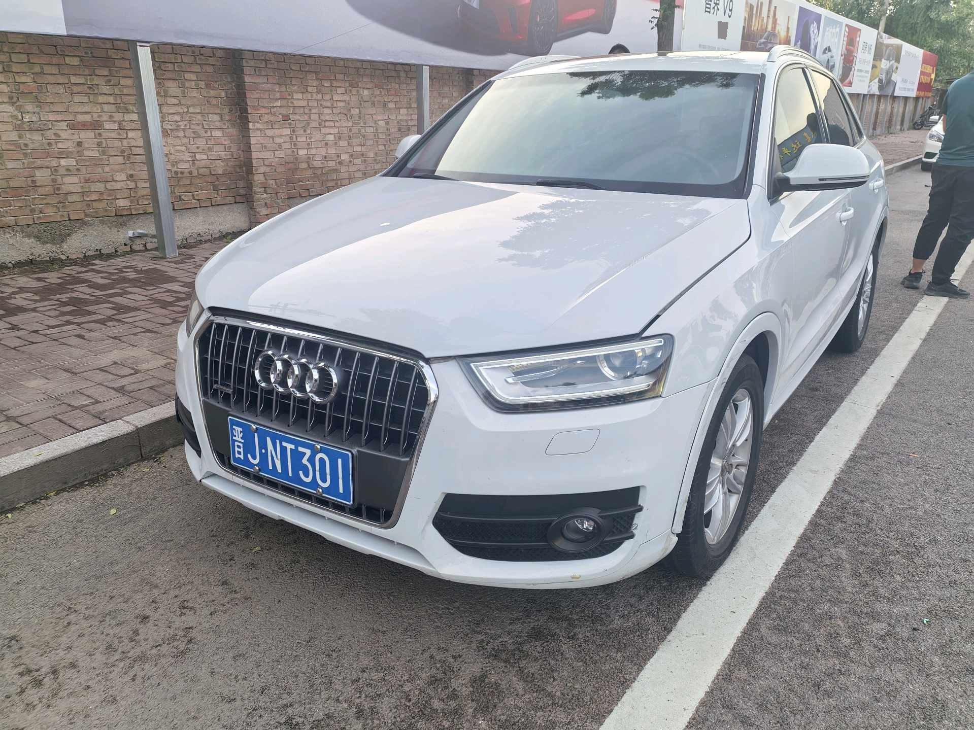 Audi Q3 2014 Audi Q3 2014 car image