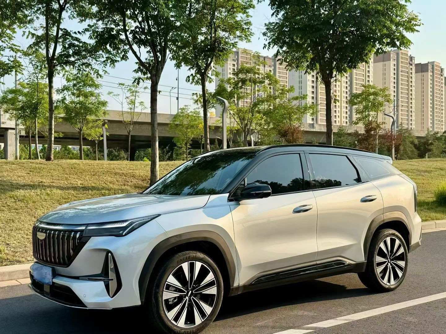 GEELY Boyue L 2025 GEELY Boyue L 2025 car image