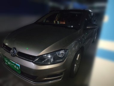 Volkswagen Golf 2015 car image 