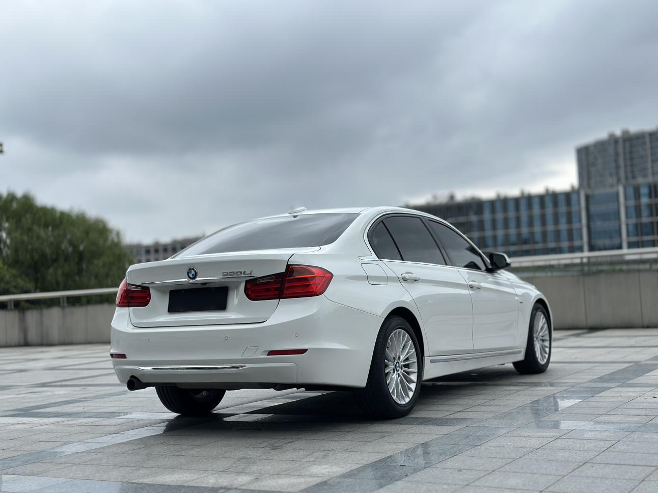 BMW 3 Series 2015 #5 BMW 3 Series 2015 изображение автомобиля #5