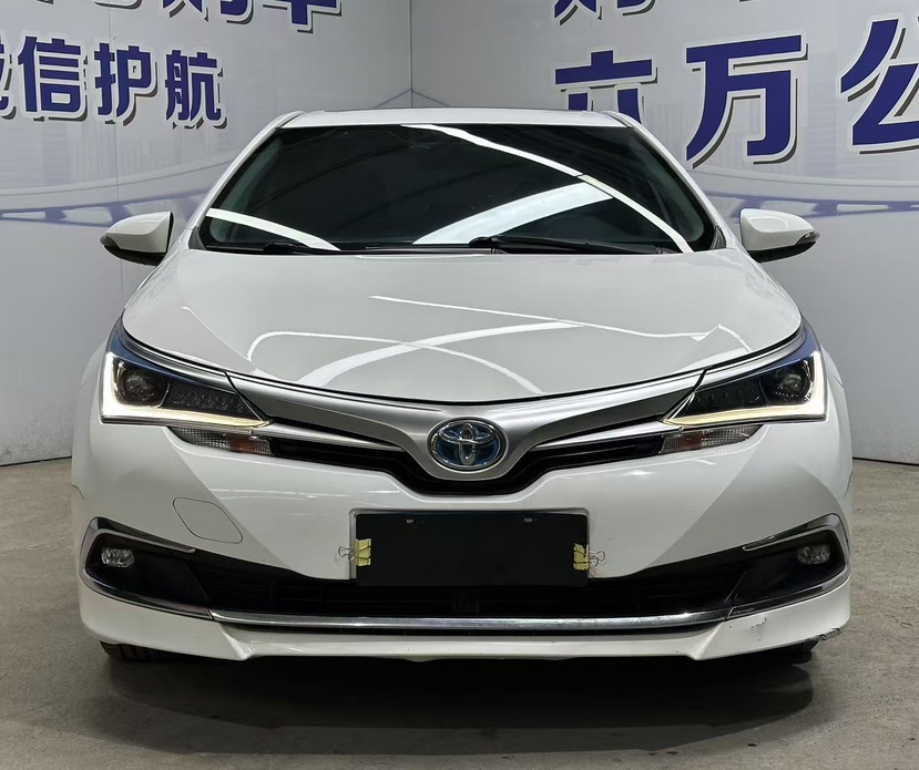 Toyota Corolla 2018 #2 Toyota Corolla 2018 car image #2