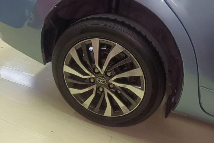 Toyota Corolla 2017 car image #10