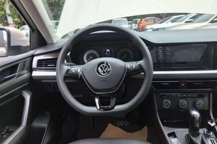 Volkswagen Lavida 2020 #11 Volkswagen Lavida 2020 car image #11