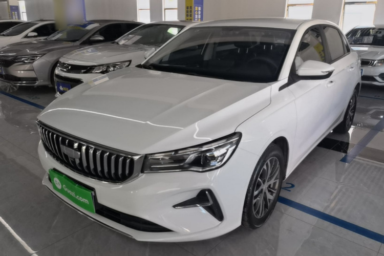 GEELY Emgrand 2025 car image #2