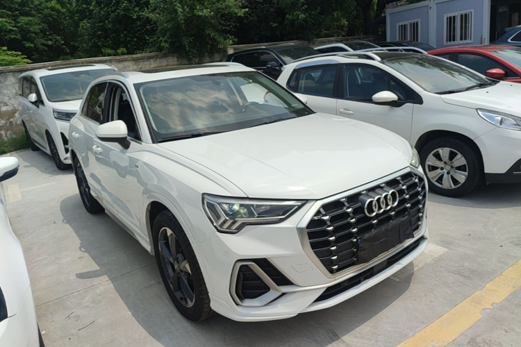 Audi Q3 2020 image de voiture #4