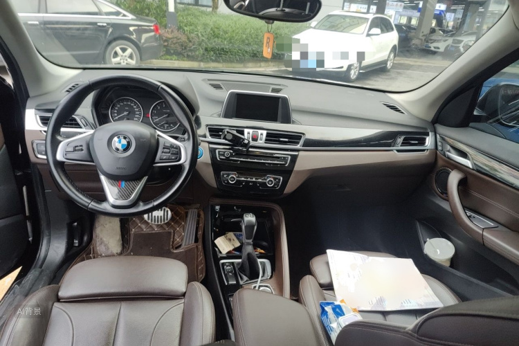 BMW X1 2017 #11 BMW X1 2017 car image #11