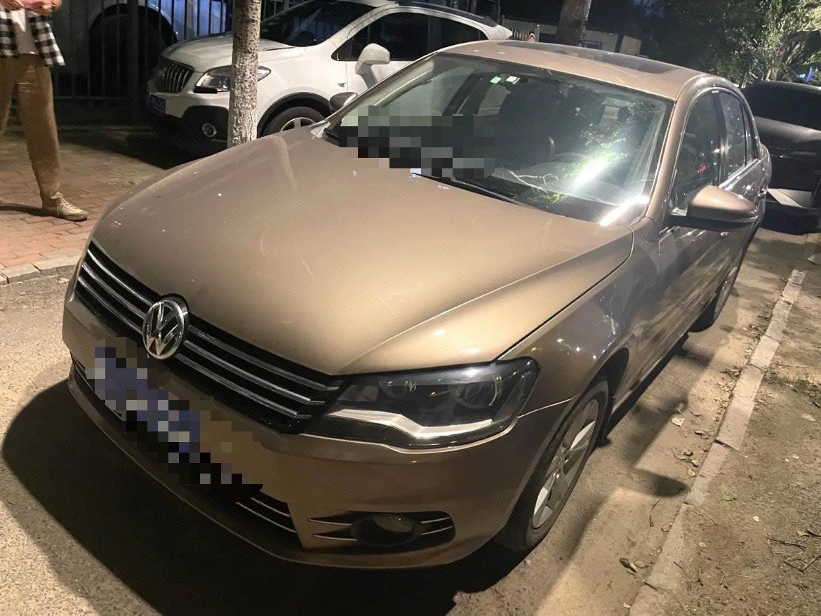 Volkswagen Bora 2014 Volkswagen Bora 2014 car image