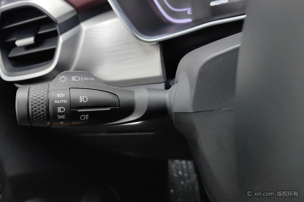 GEELY Coolray 2019 #15 GEELY Coolray 2019 image de voiture #15